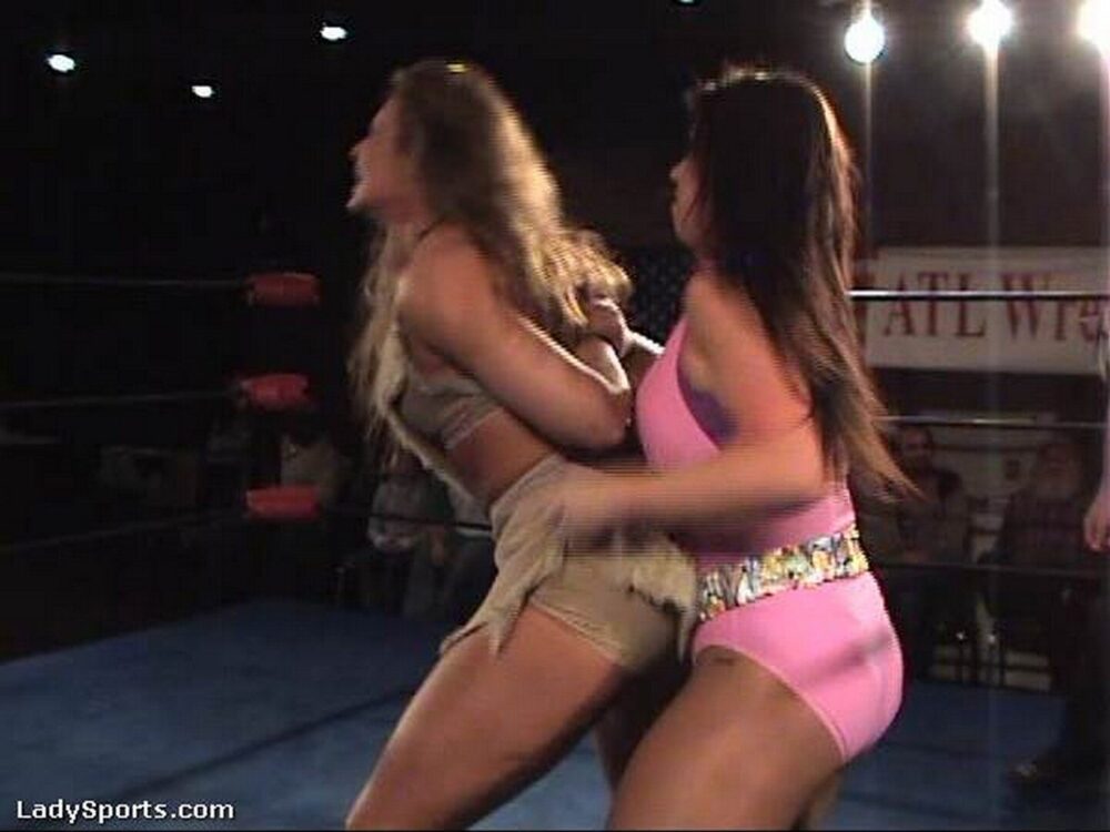 Fight Like a Girl Match 2 - Image 3